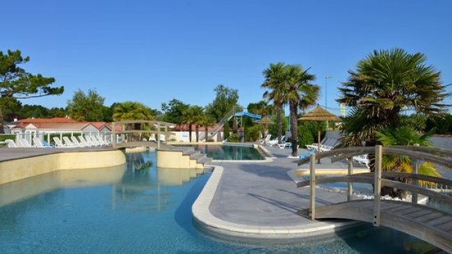 Camping L&rsquo;Abri des Pins