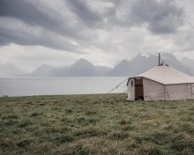 Tentes gonflables 4 personnes : une solution moderne pour le camping en famille